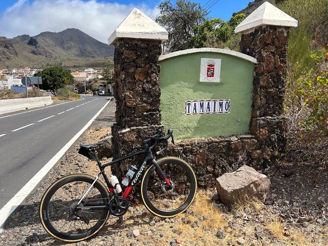 Cycle Claims Direct riders out on the road, photograph 17